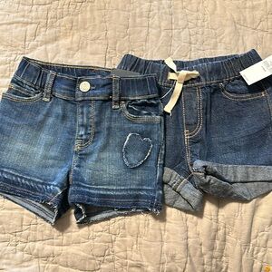 Gap 3T denim shorts nwt 2 pairs
